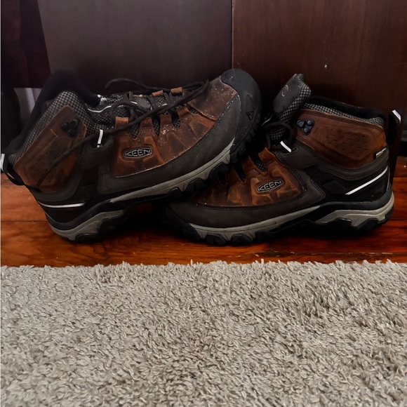 Keen Targhee III - Picture 1 of 5
